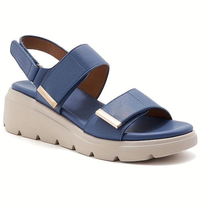 Plateau Sandals
