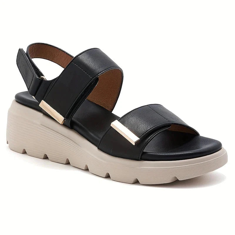 Plateau Sandals